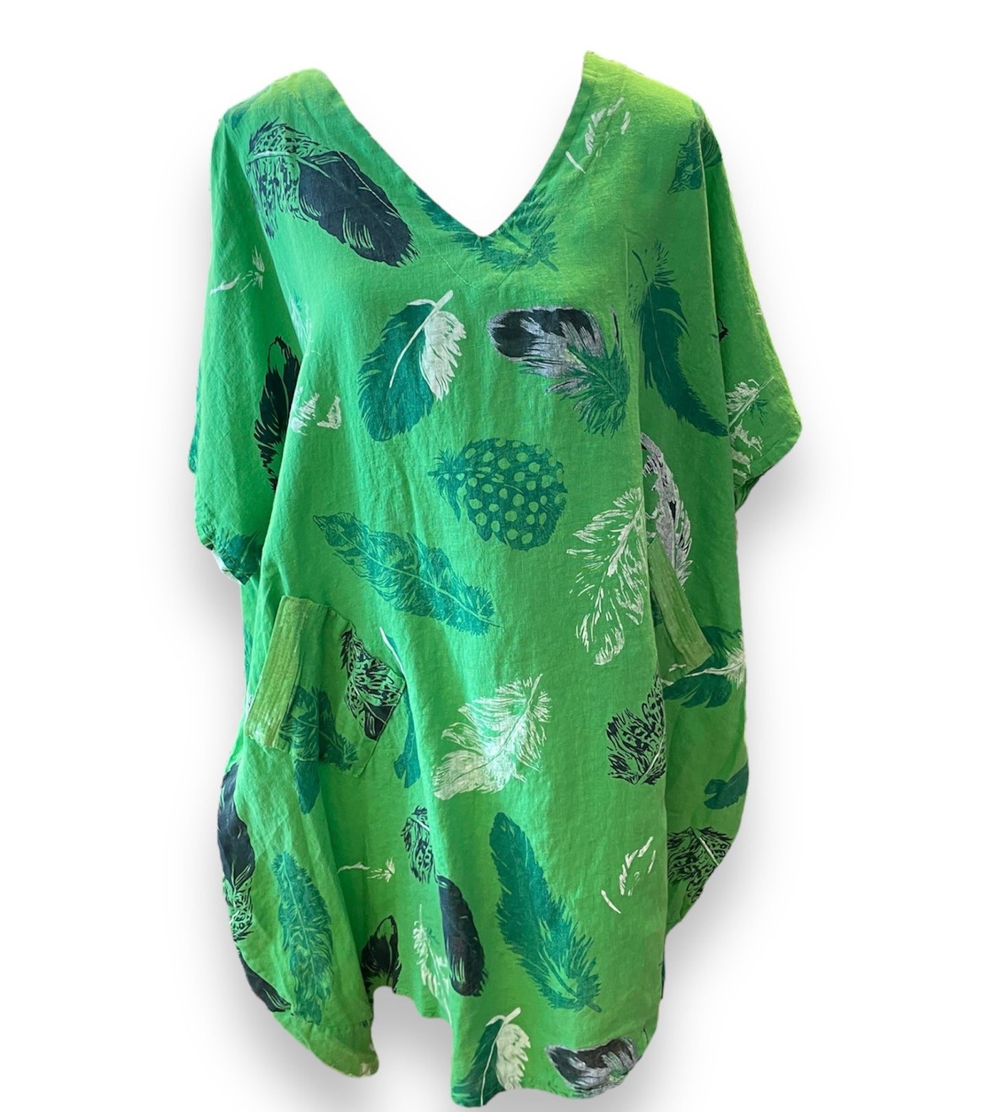 Pellavatunika sulkakuvioilla