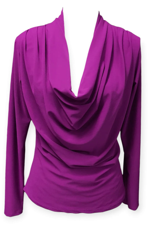 Magneta paita vesiputouspääntiellä