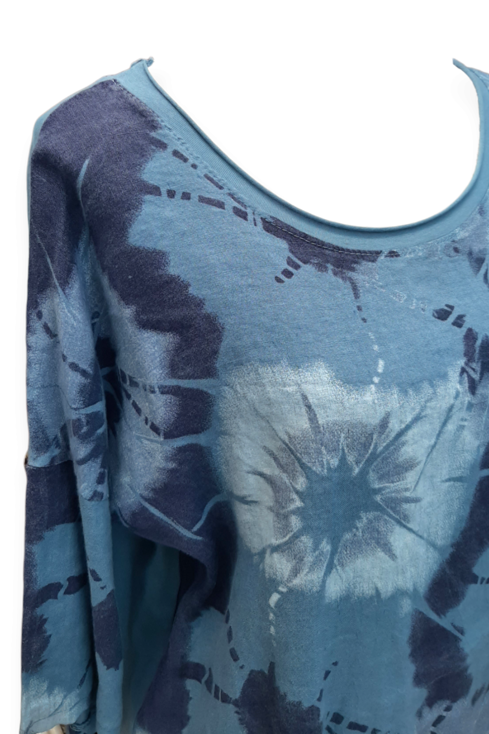 Sininen solmuvärjätty pellavapaita