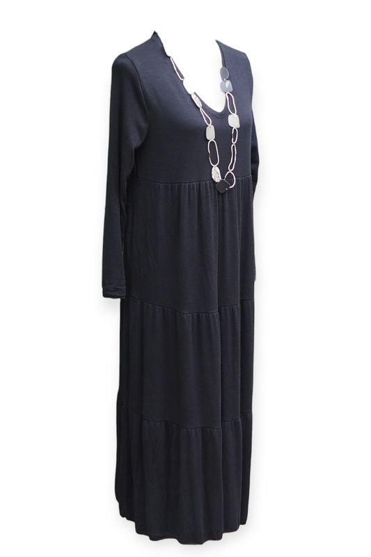 Pitkä neulemekko, musta