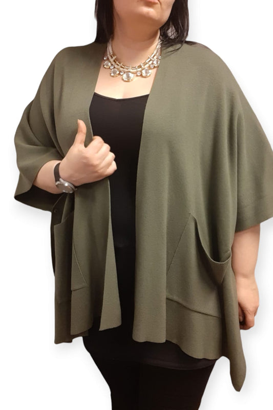 Neuleviitta taskuilla Vihreä