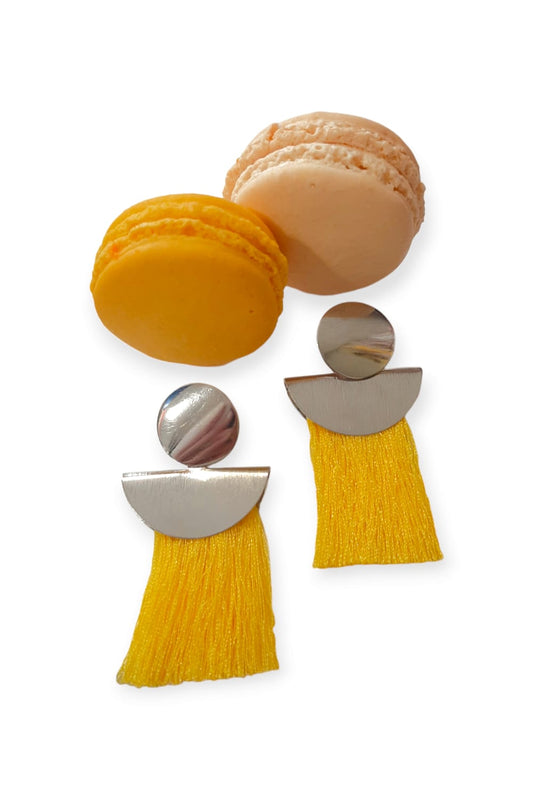 Hapsukorvakorut, keltainen