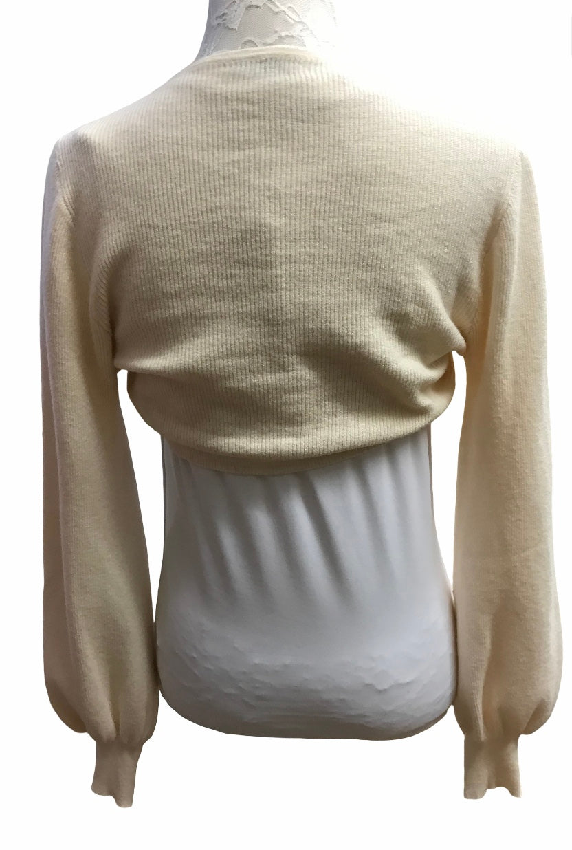 Kerman värinen bolero