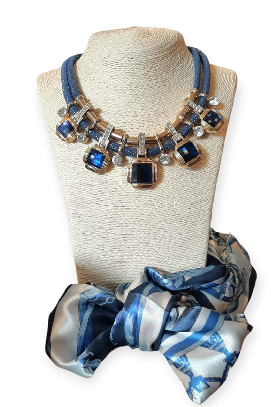 Säkenöivä kaulakoru, sininen