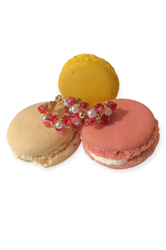 Punaiset helmikorvakorut