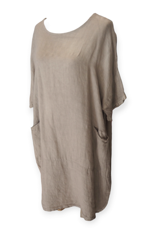 Tummabeige pellavamekko etusaumalla